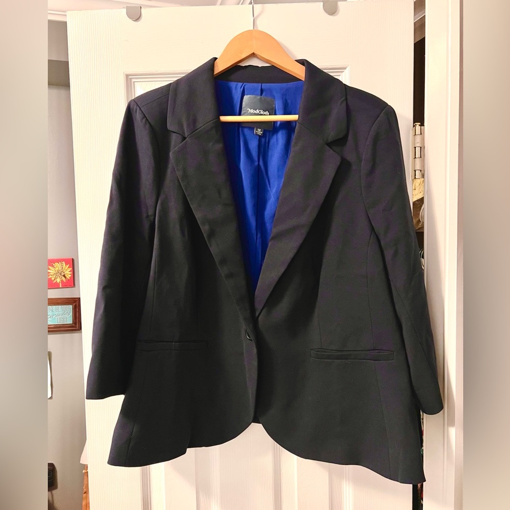 NWOT ModCloth navy knit lined blazer with three-quarter sleeves. Never worn. 1X